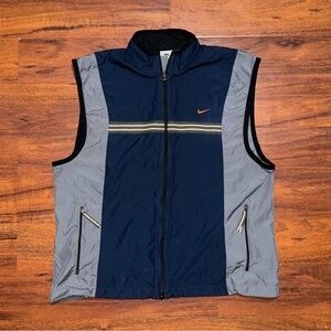 Nike Vintage Men's Large Sleeveless‎ Running Vest Black Vented Reflective